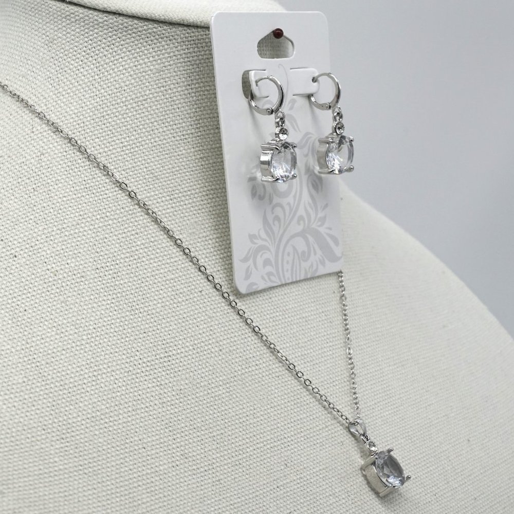 Necklace set with earrings and chain. Clear crystal and chain extension. - Picture 2 of 5